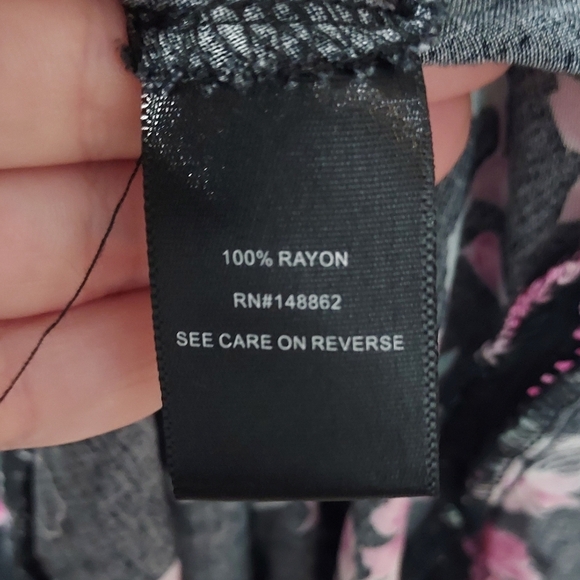 Torrid Black Floral Challis Midi Dress in Size 2 - 18/20 - Picture 15 of 16